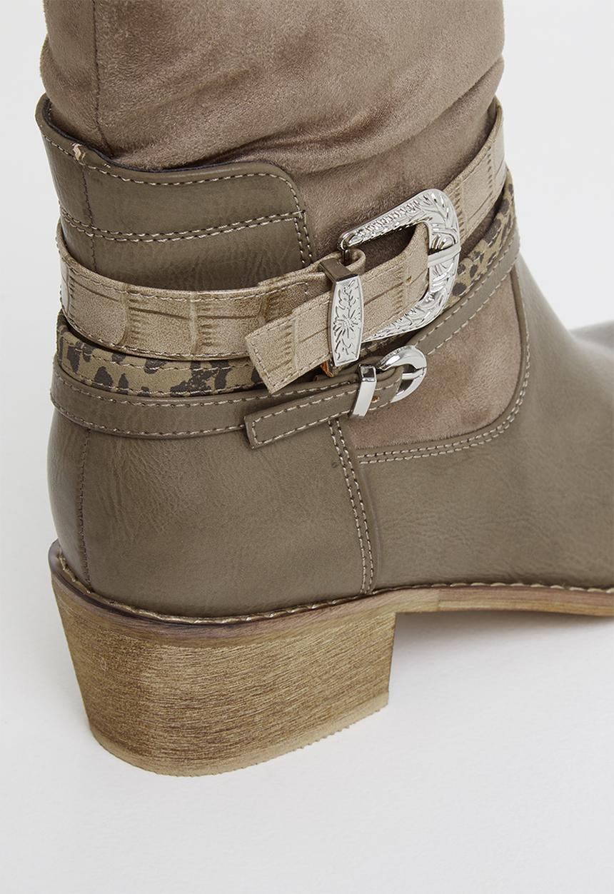 Plum - Genesis western boot - taupe