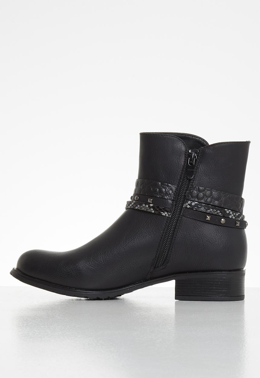 Plum - Romy ankle boot - black