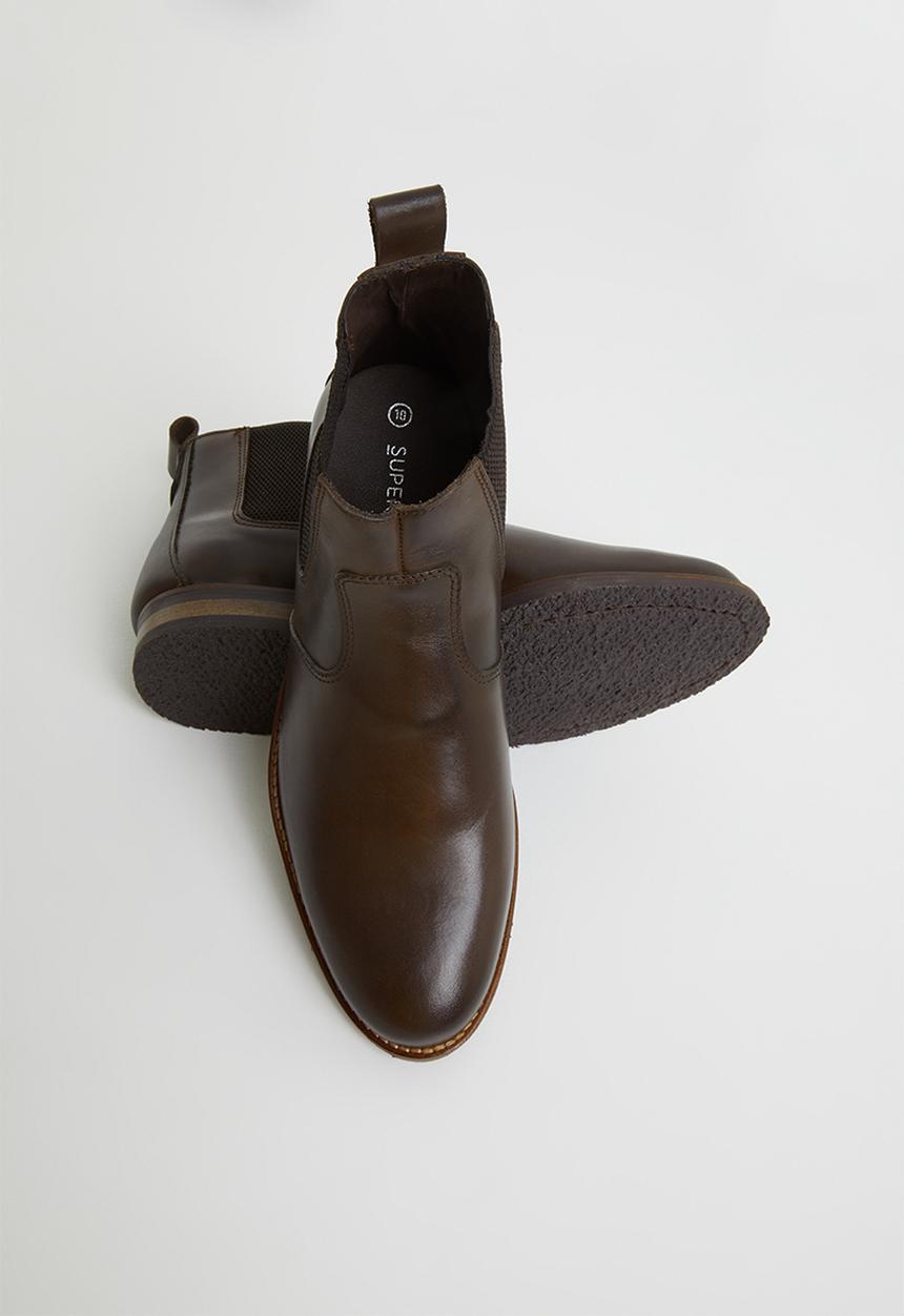 Superbalist - Jeffe leather chelsea boot - brown 