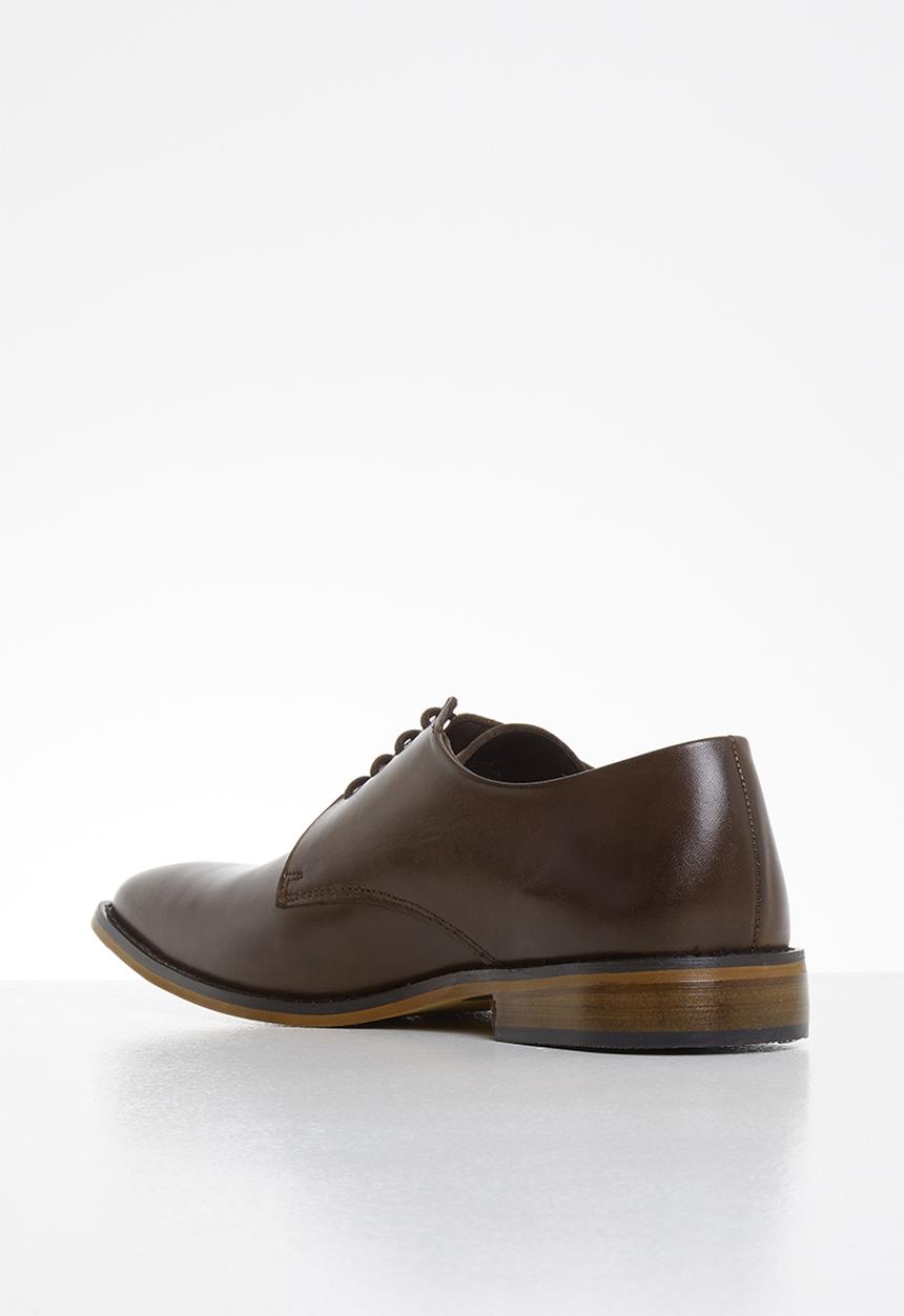 Superbalist - Keith leather lace-up derby - brown