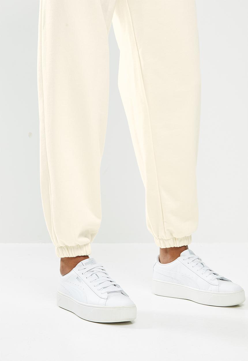 PUMA - Classic relaxed jogger - off white