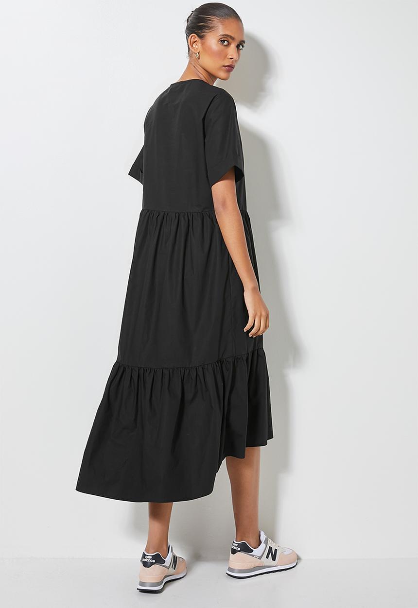 Superbalist - V-neck poplin midi - black