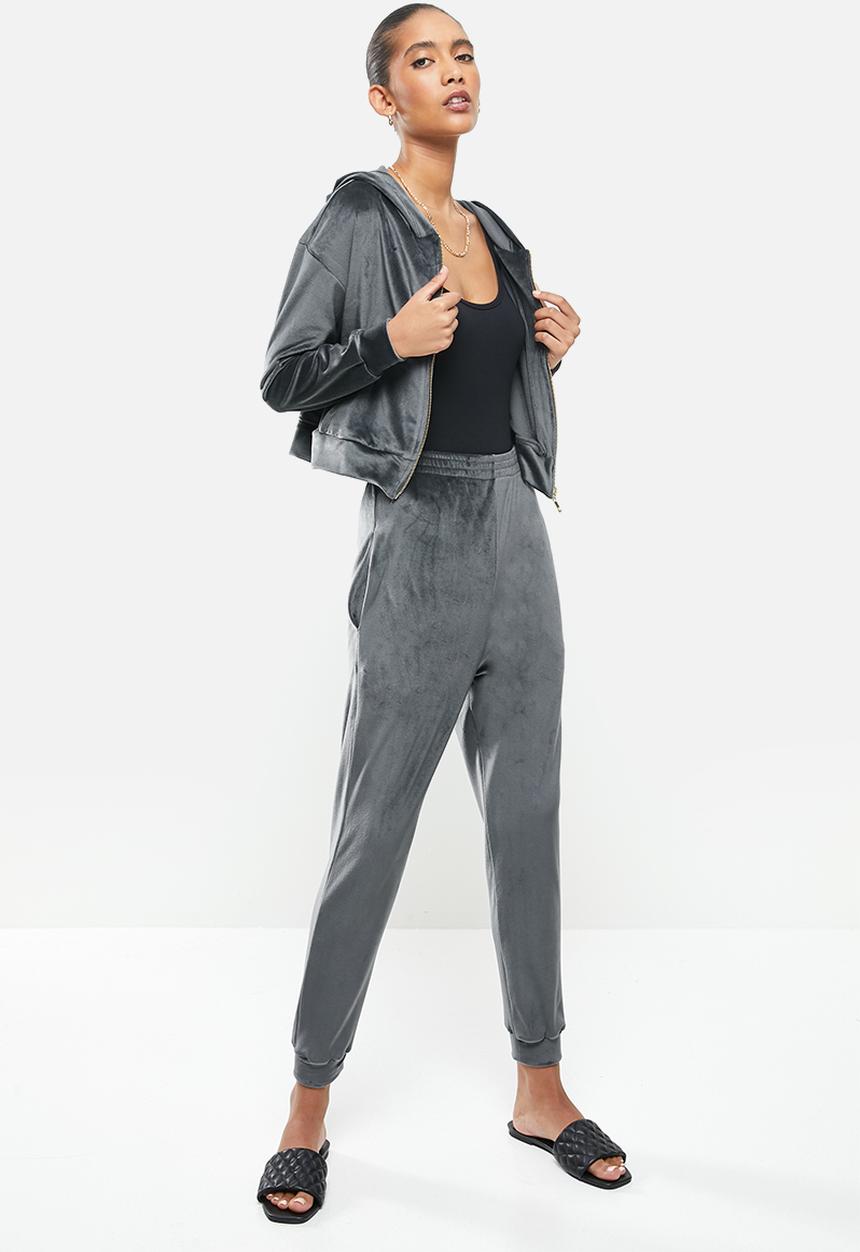 VELVET - Plush velvet high rise track pant - grey