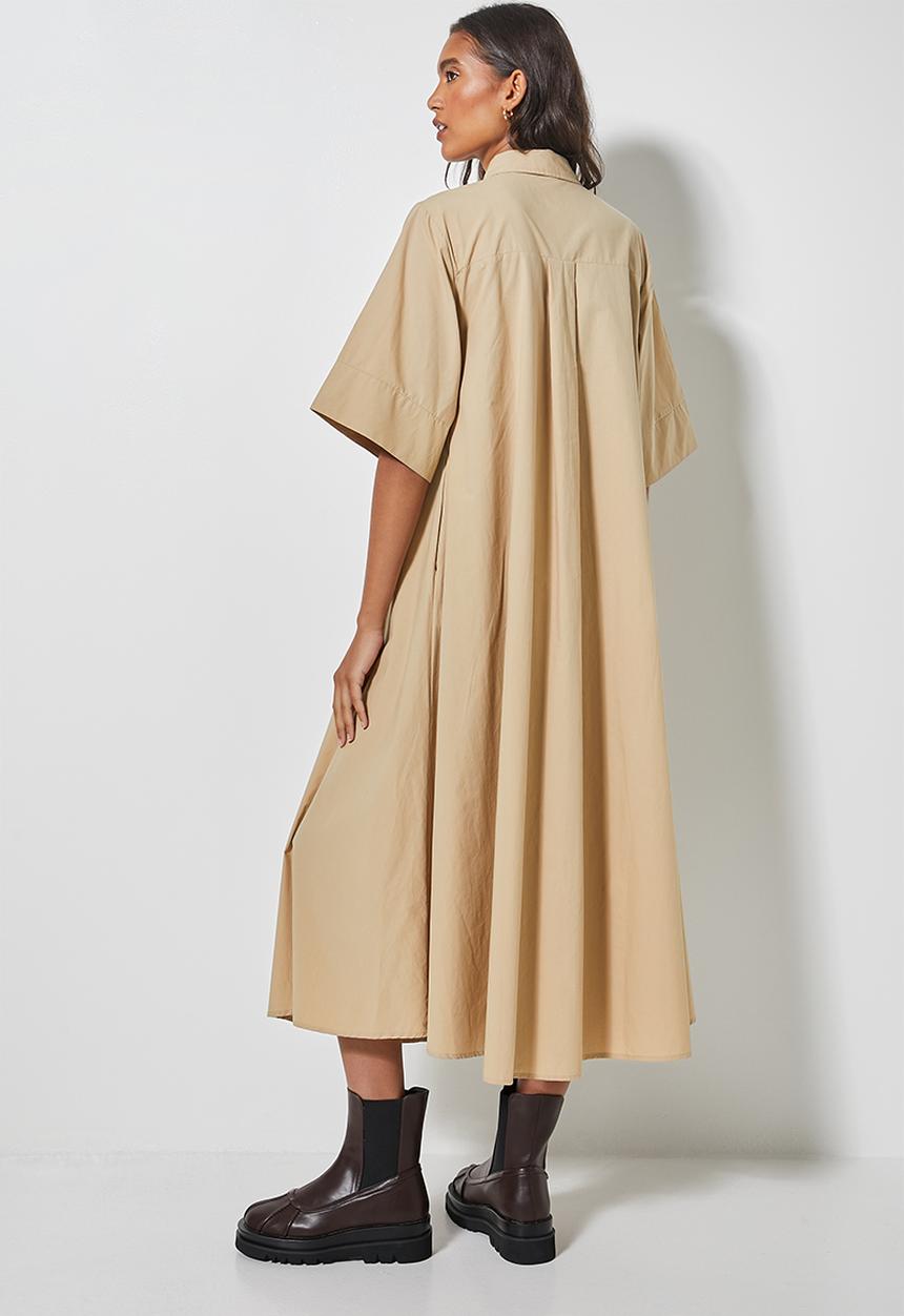 Superbalist - Traepze shirt dress - beige 