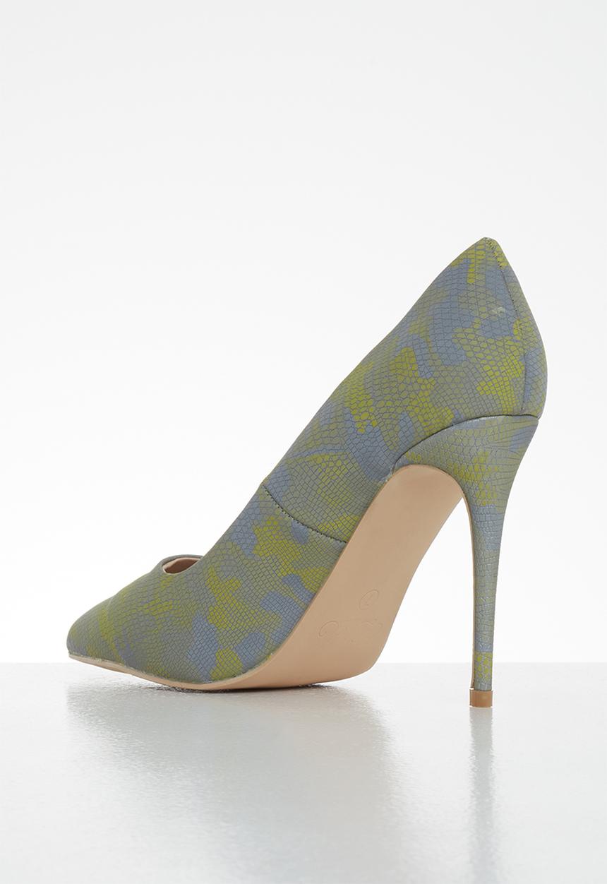 Miss Black - Camo court - yellow