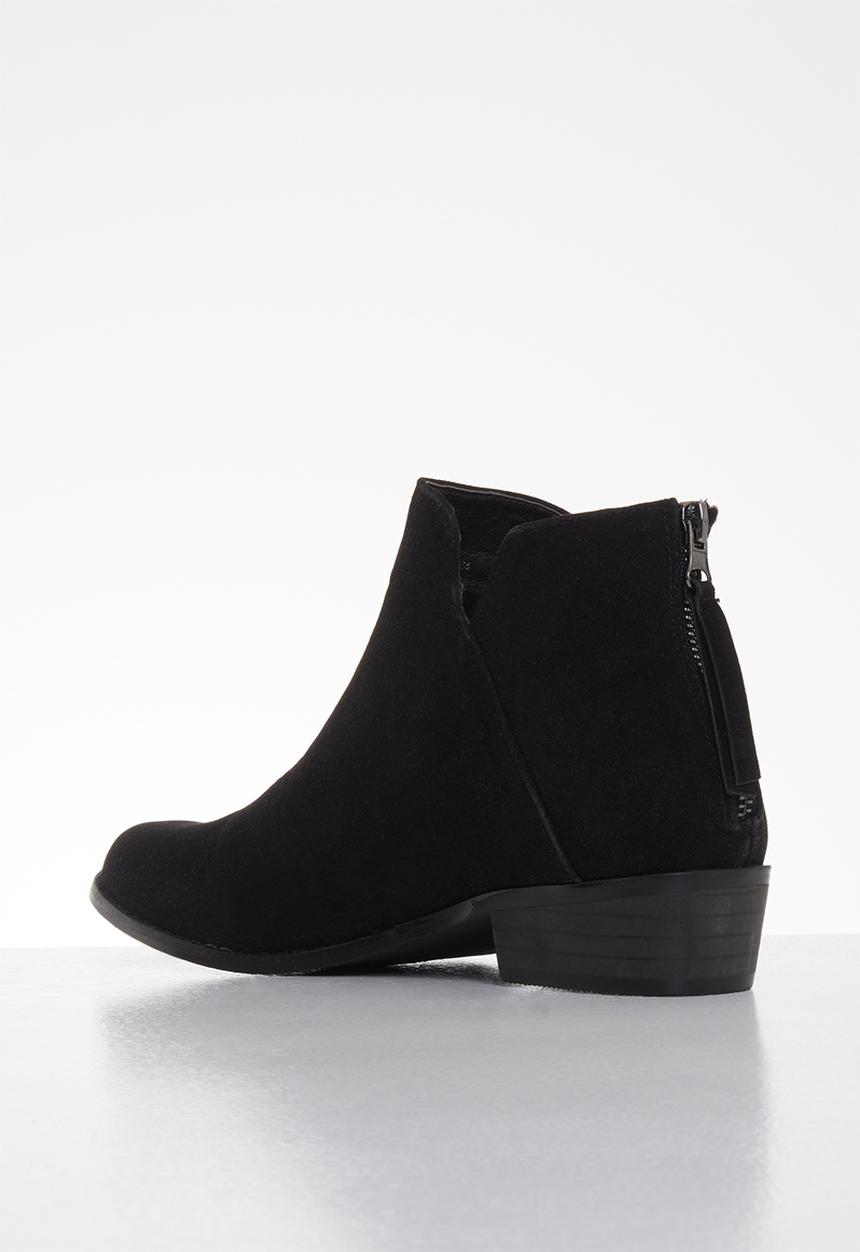 Butterfly Feet - Sia bootie - black