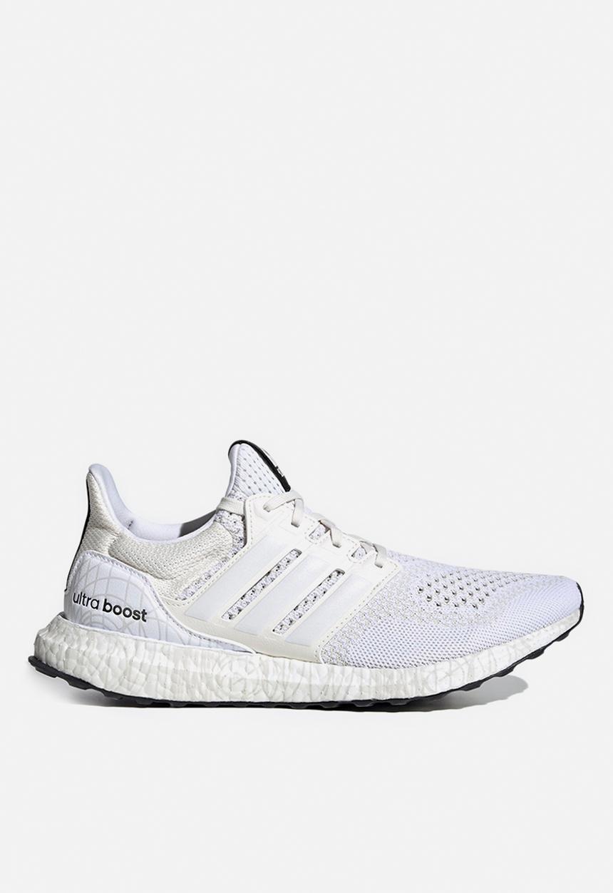 adidas Performance - Ultraboost dna x st cwhite/ftwwht/cblack