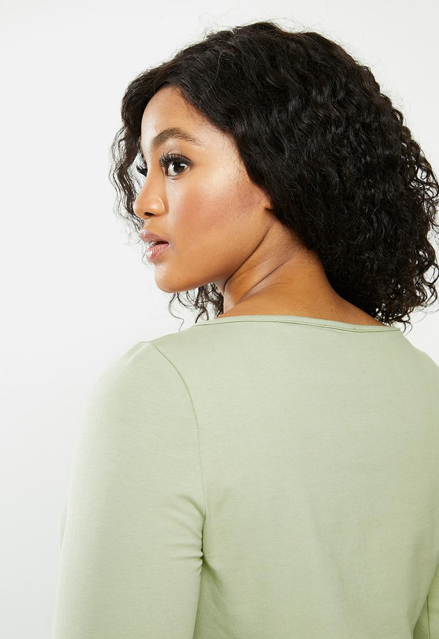 Blake - Scoop neck fitted top - sage