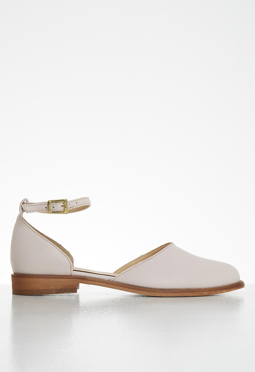 Superbalist - Allina dorsay loafer - beige 