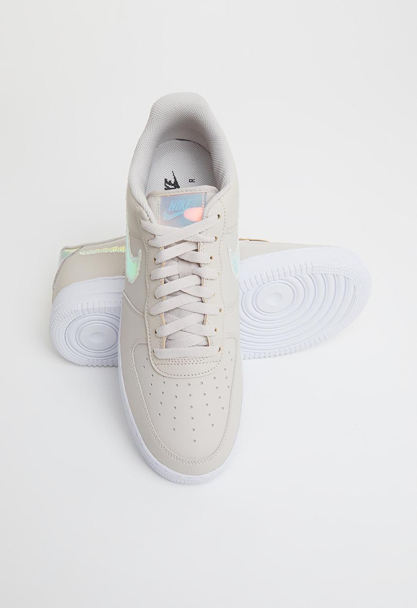 Nike - Air Force 1 '07 - White / iridescent-pixel