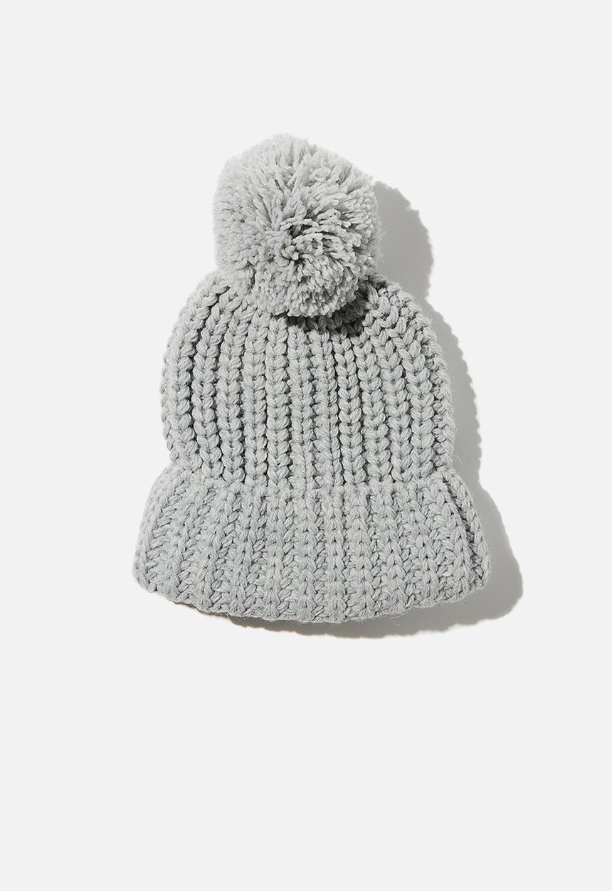 Rubi - Chunky knit pom pom beanie - grey