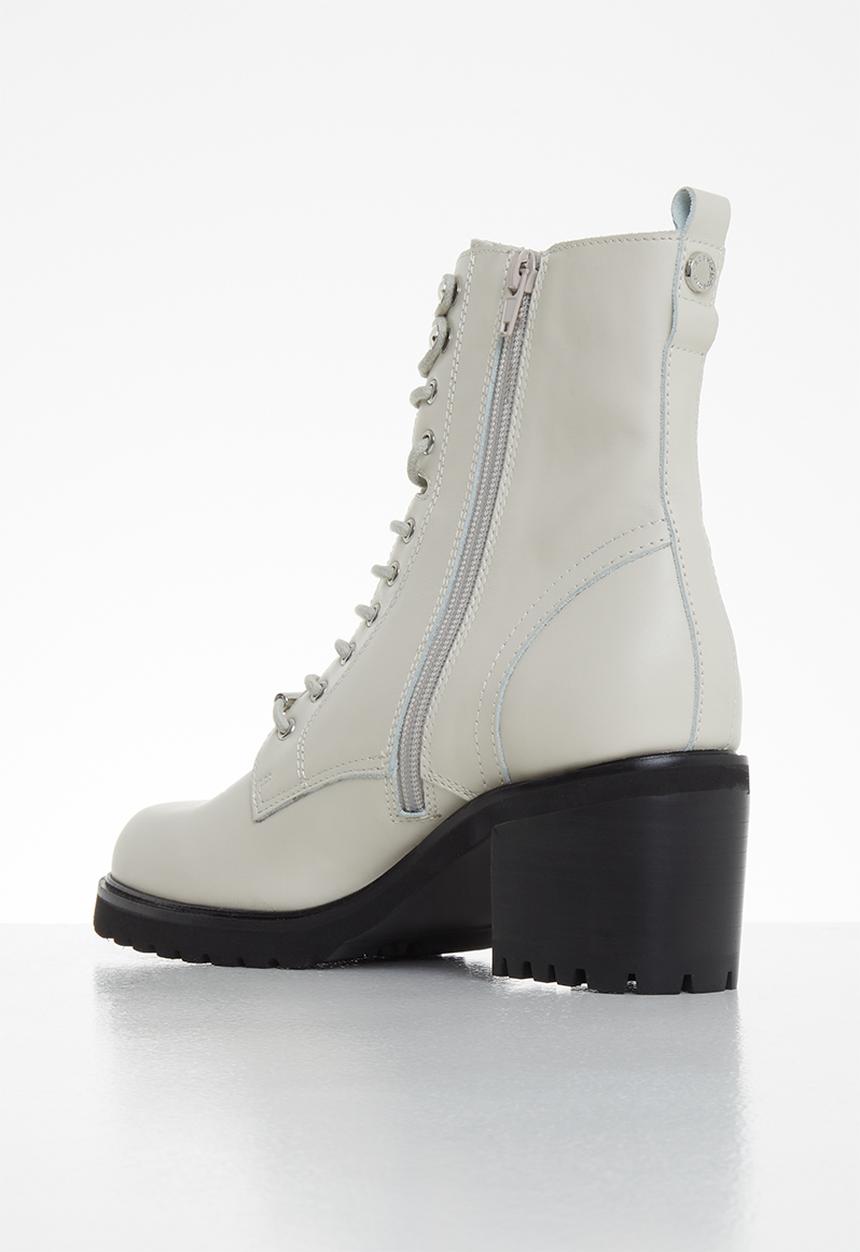 Steve Madden - Bradlie leather combat boot - bone