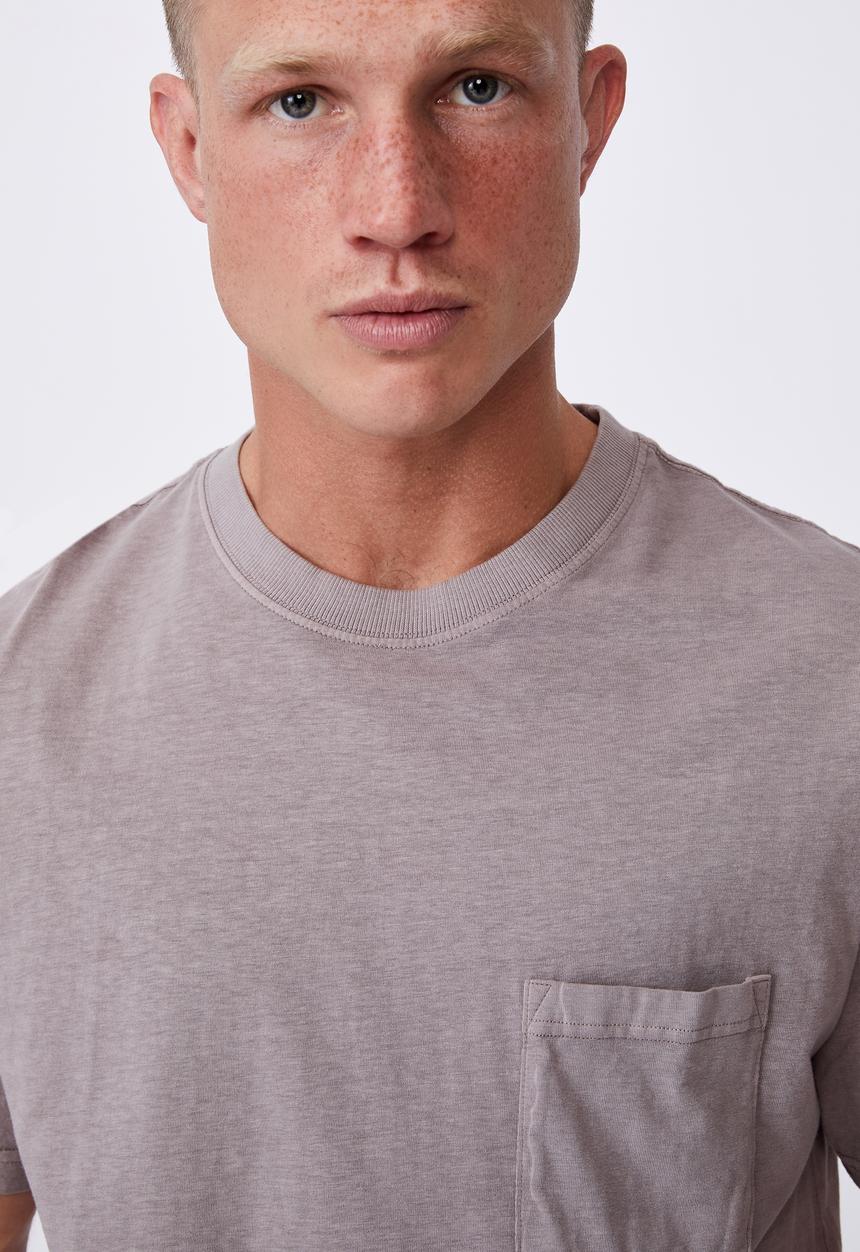Cotton On - Washed pocket t-shirt - dusk