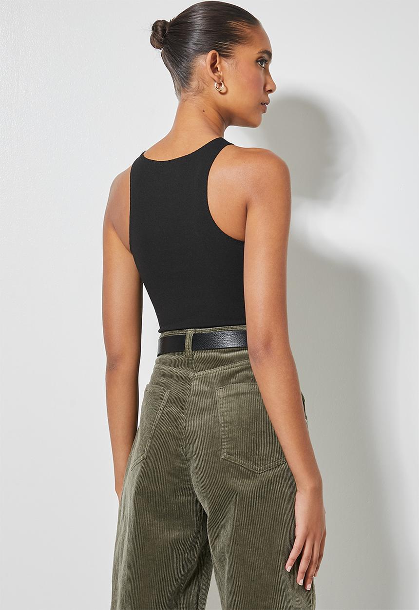 Superbalist - Crepe cutaway top - black