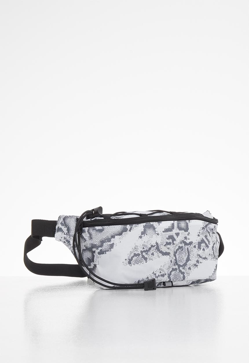 PUMA - At womens waist bag - white
