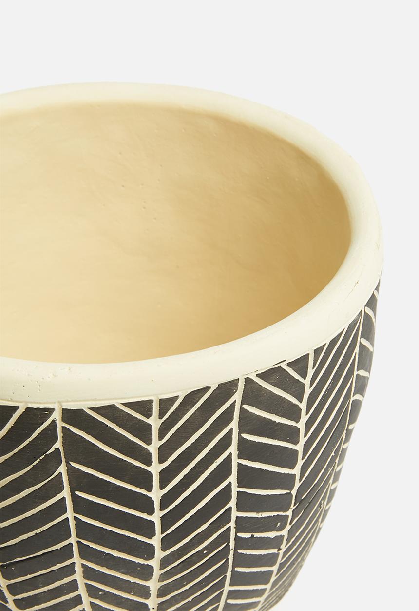 H&S - Succulent planter - black & neutral