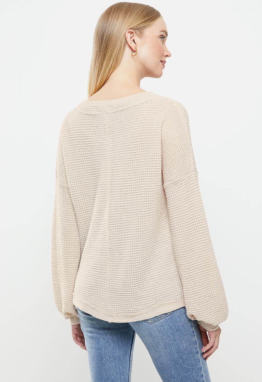 STYLE REPUBLIC - V-neck long sleeve top - ecru