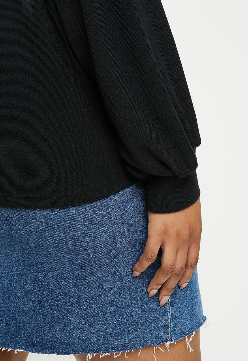 Blake - Slashoff shoulder soft touch top - black