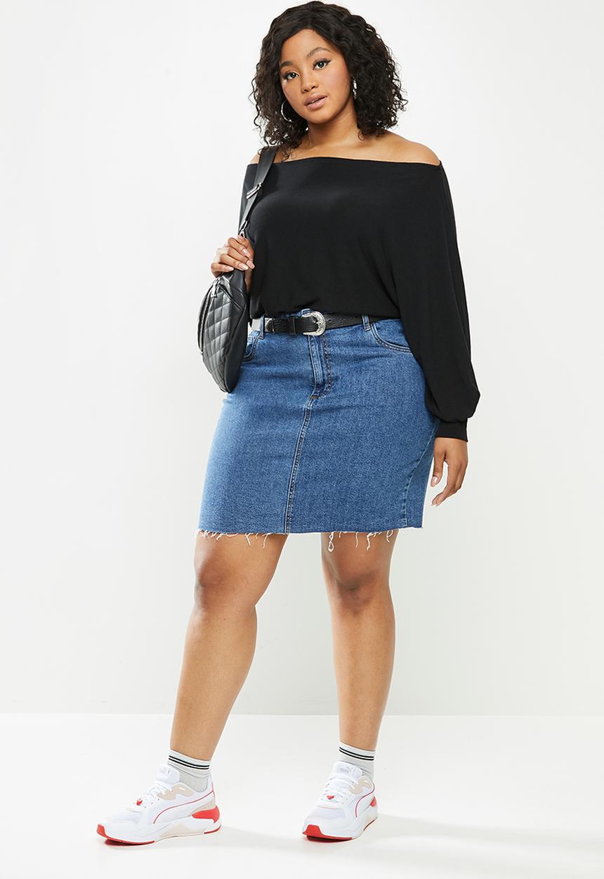 Blake - Slashoff shoulder soft touch top - black