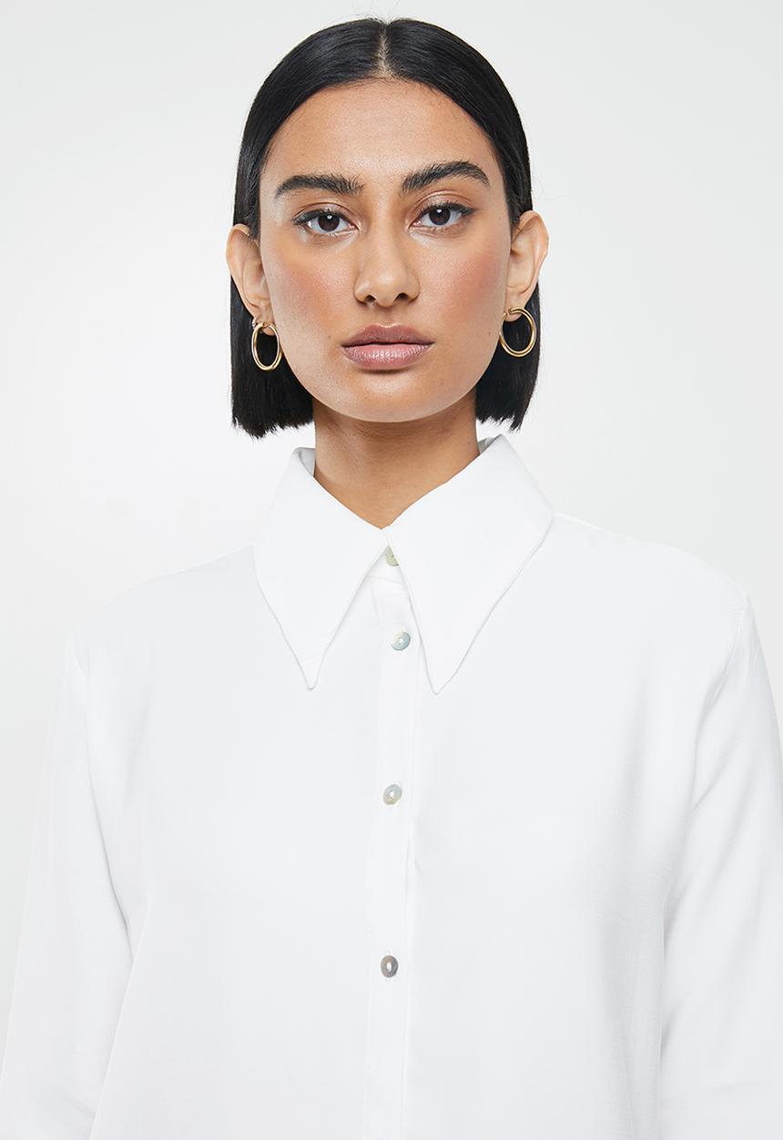 Me&B - The oversized shirt - white