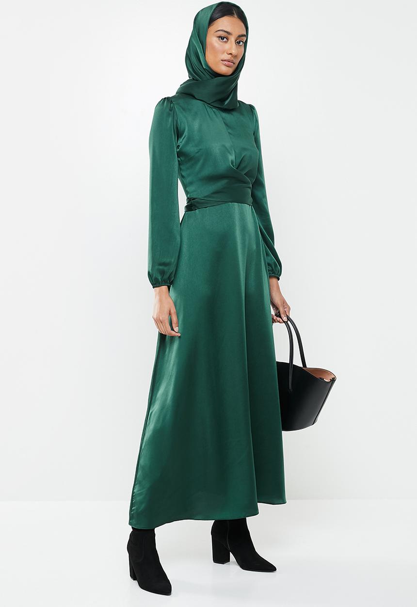 MILLA - Satin wrap front maxi dress & headscarf - green 
