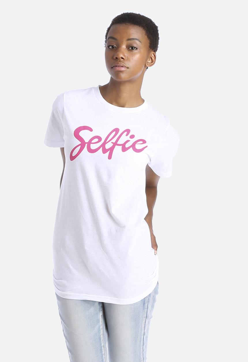 Reason - Selfie Tee