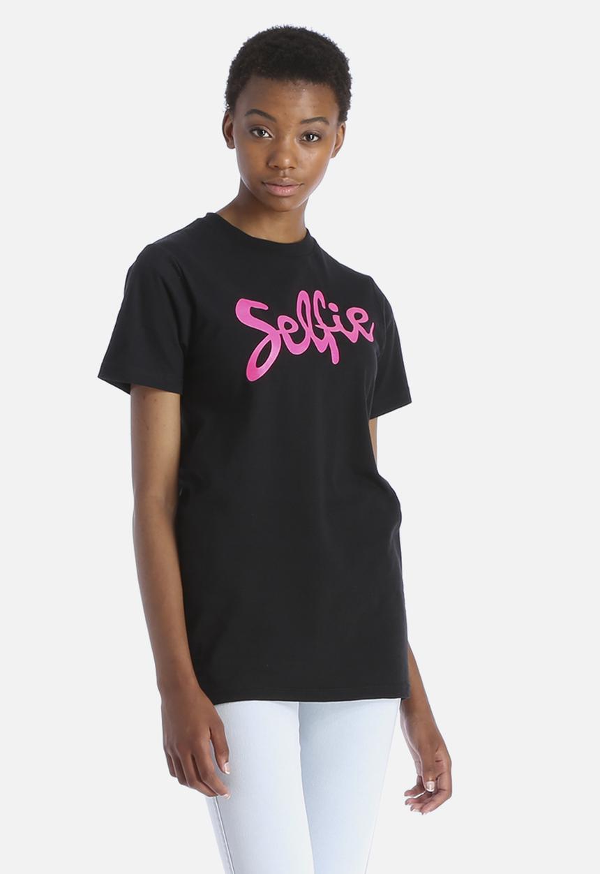 Reason - Selfie Tee