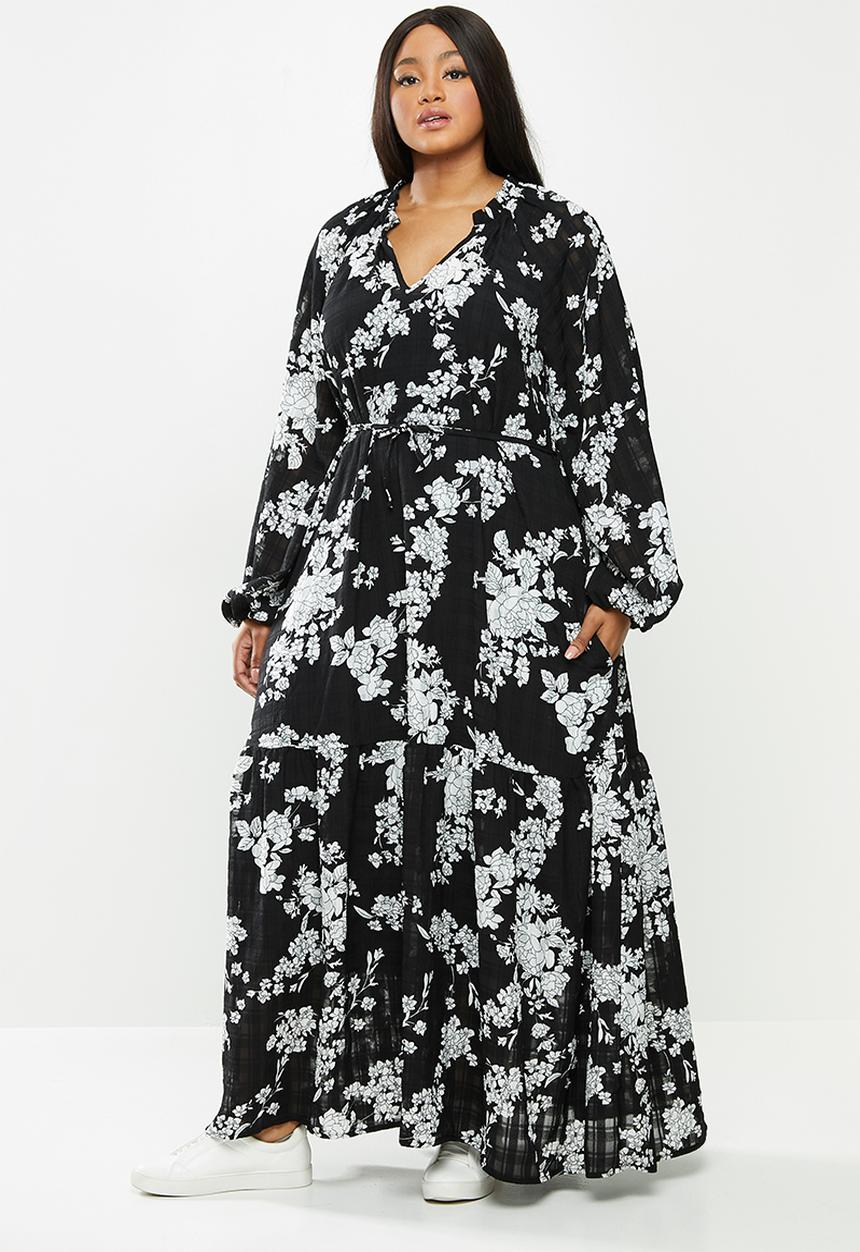 Me&B - Plus the Kelly maxi dress - black