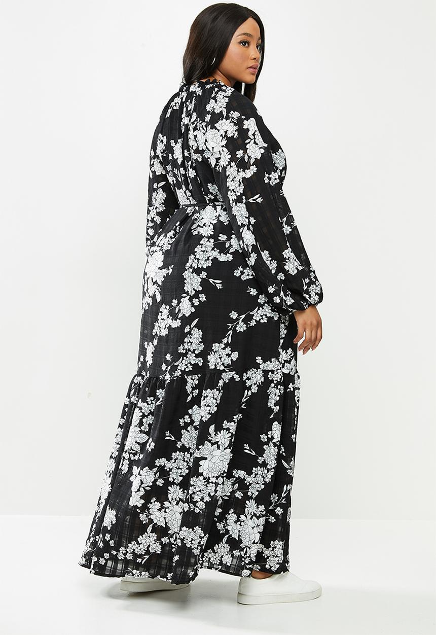 Me&B - Plus the Kelly maxi dress - black