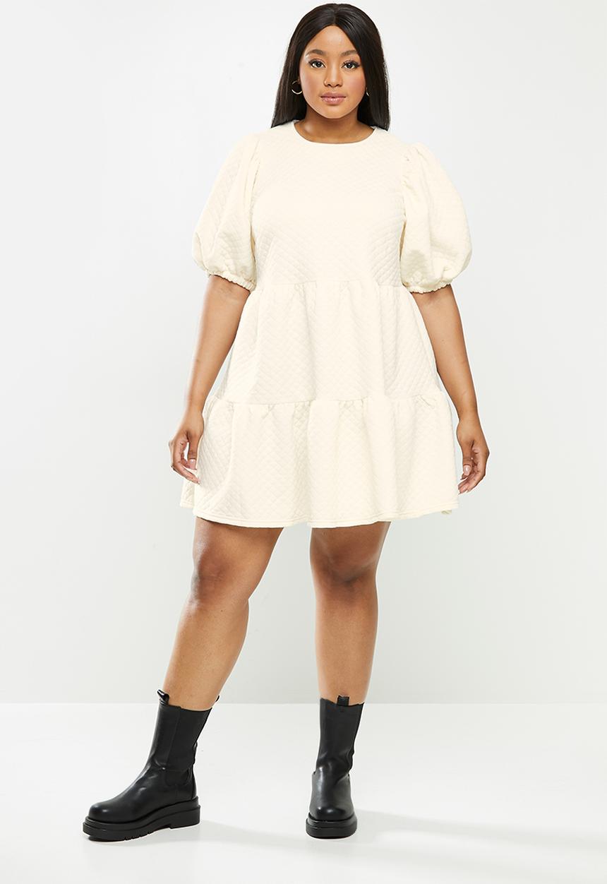 Me&B - Plus tiered quilted knit dress - off white