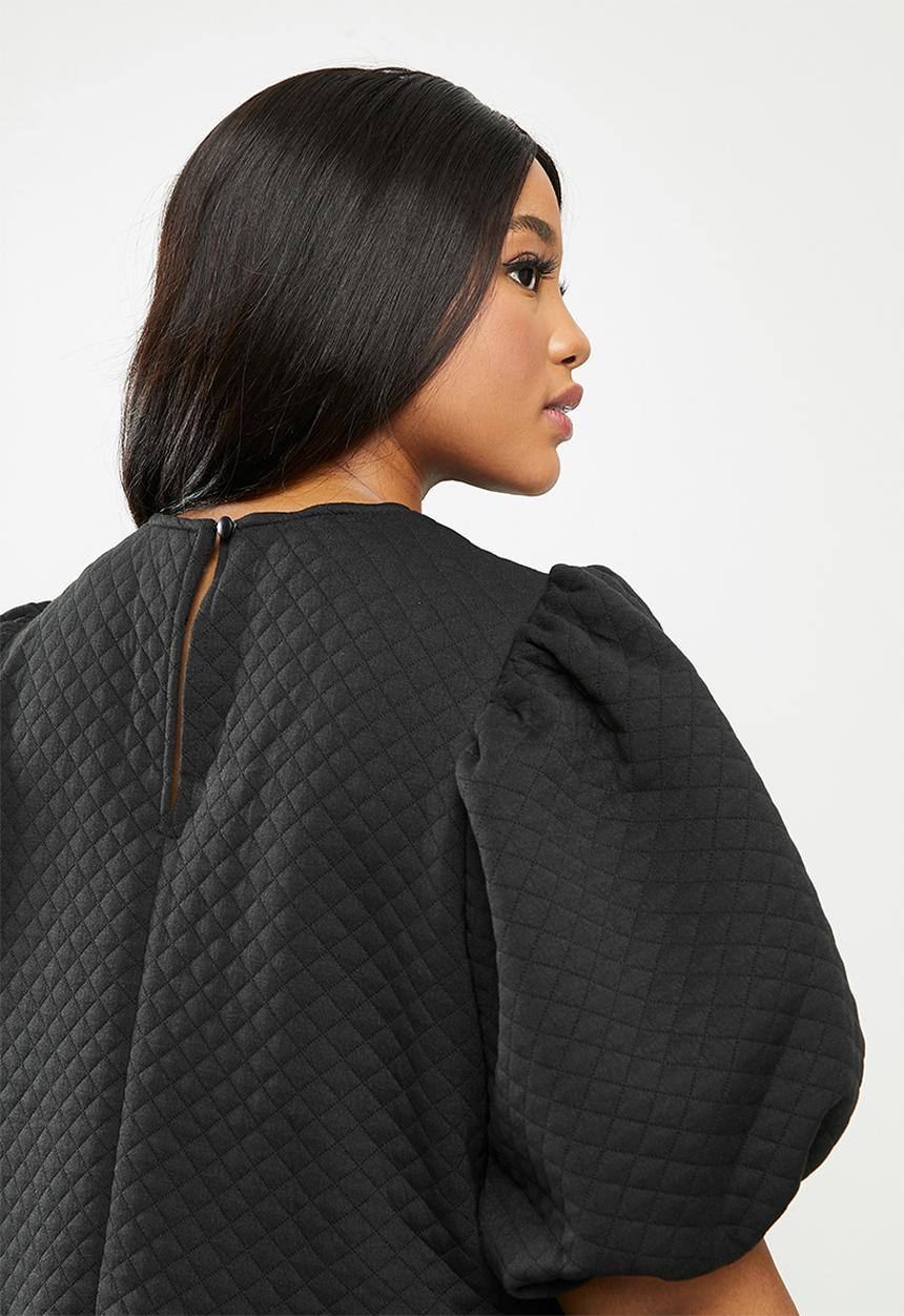 Me&B - Plus tiered quilted knit dress - black