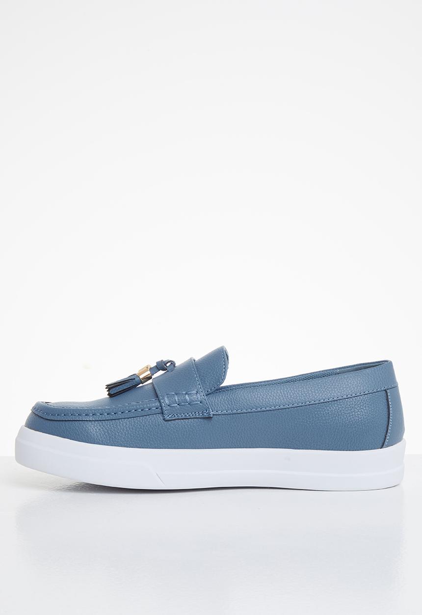 Jonathan D - J tassel - blue