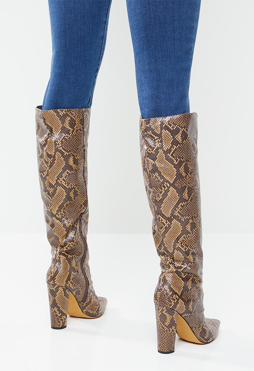 Public Desire - Slow boot - brown