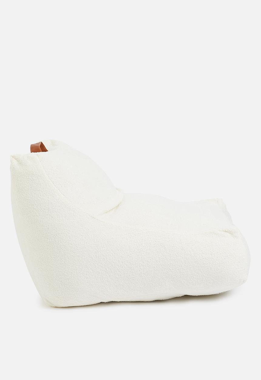 Sixth Floor - Husk sherpa bean bag - white