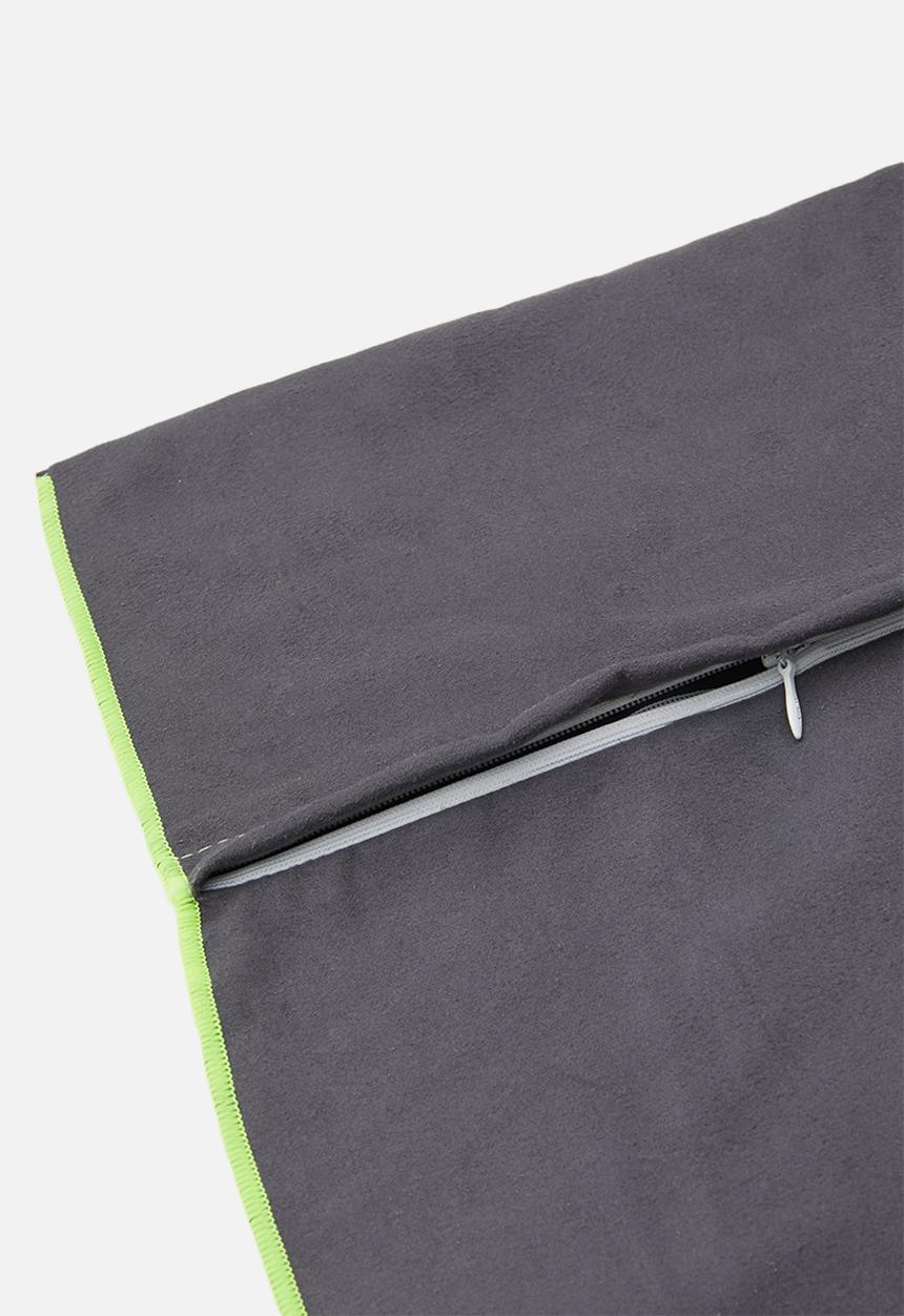 Bobums - Gym towel set of 2 with zip - Multi