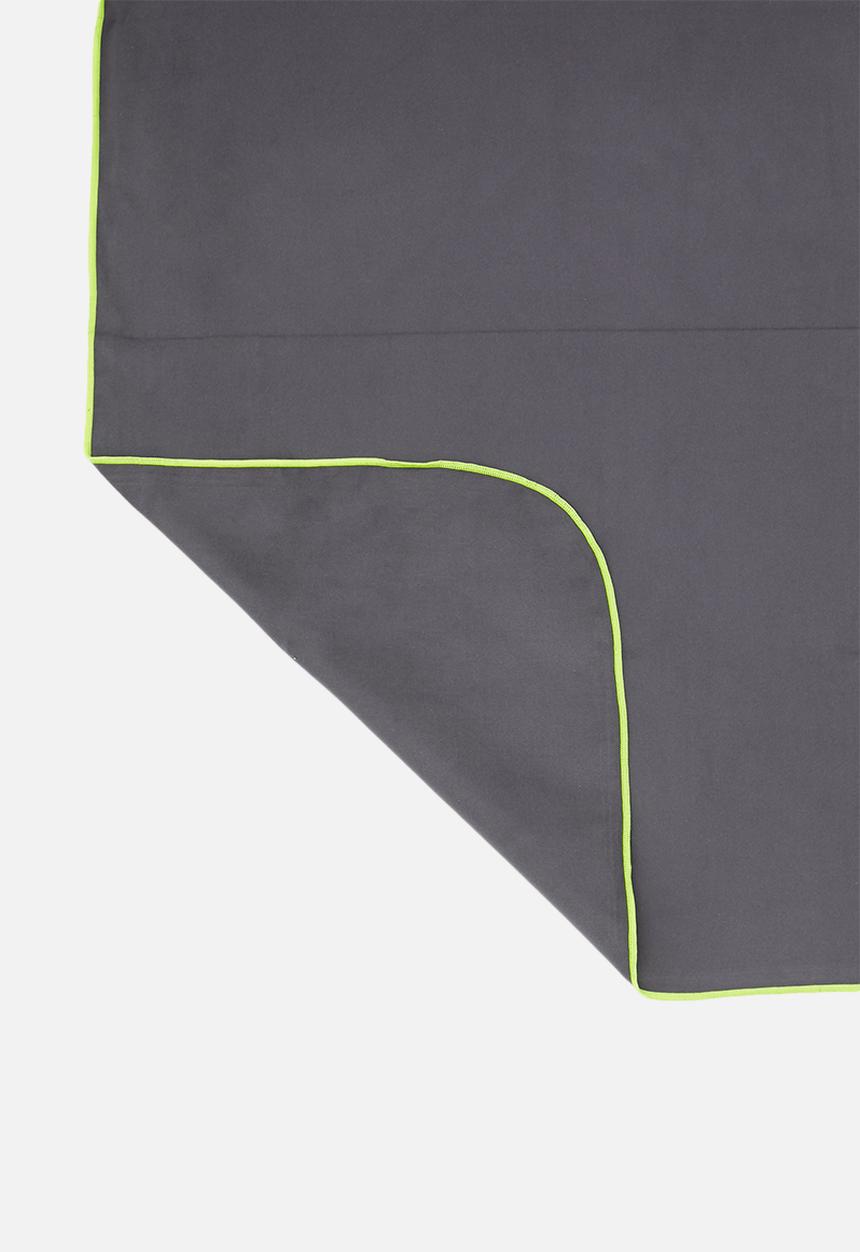 Bobums - Microfiber XL gym zip towel combo - gunmetal & yellow