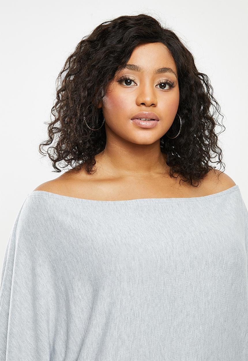 Blake - Slashoff shoulder soft touch top - grey 