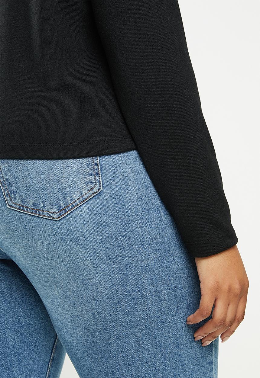 Blake - Soft touch cropped hoodie - black