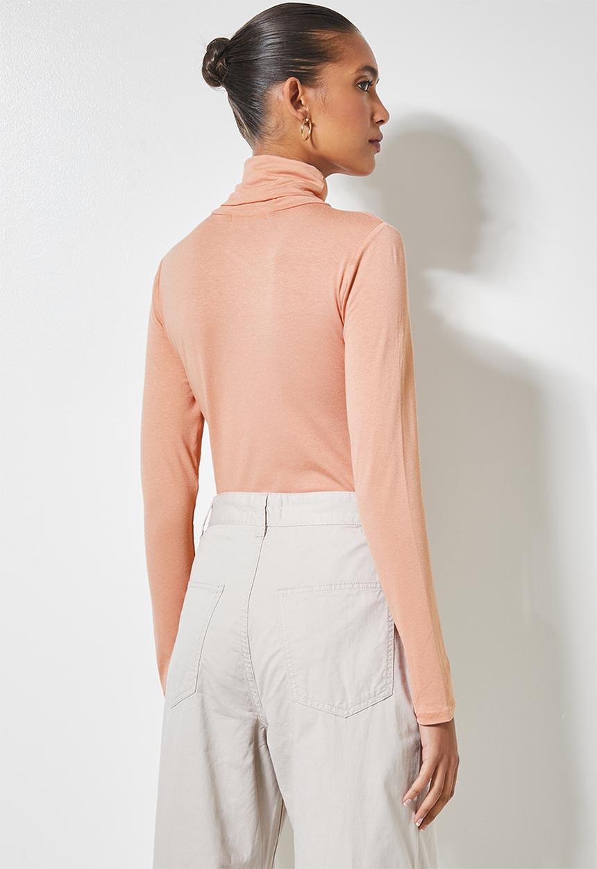 Superbalist - Viscose poloneck - peach