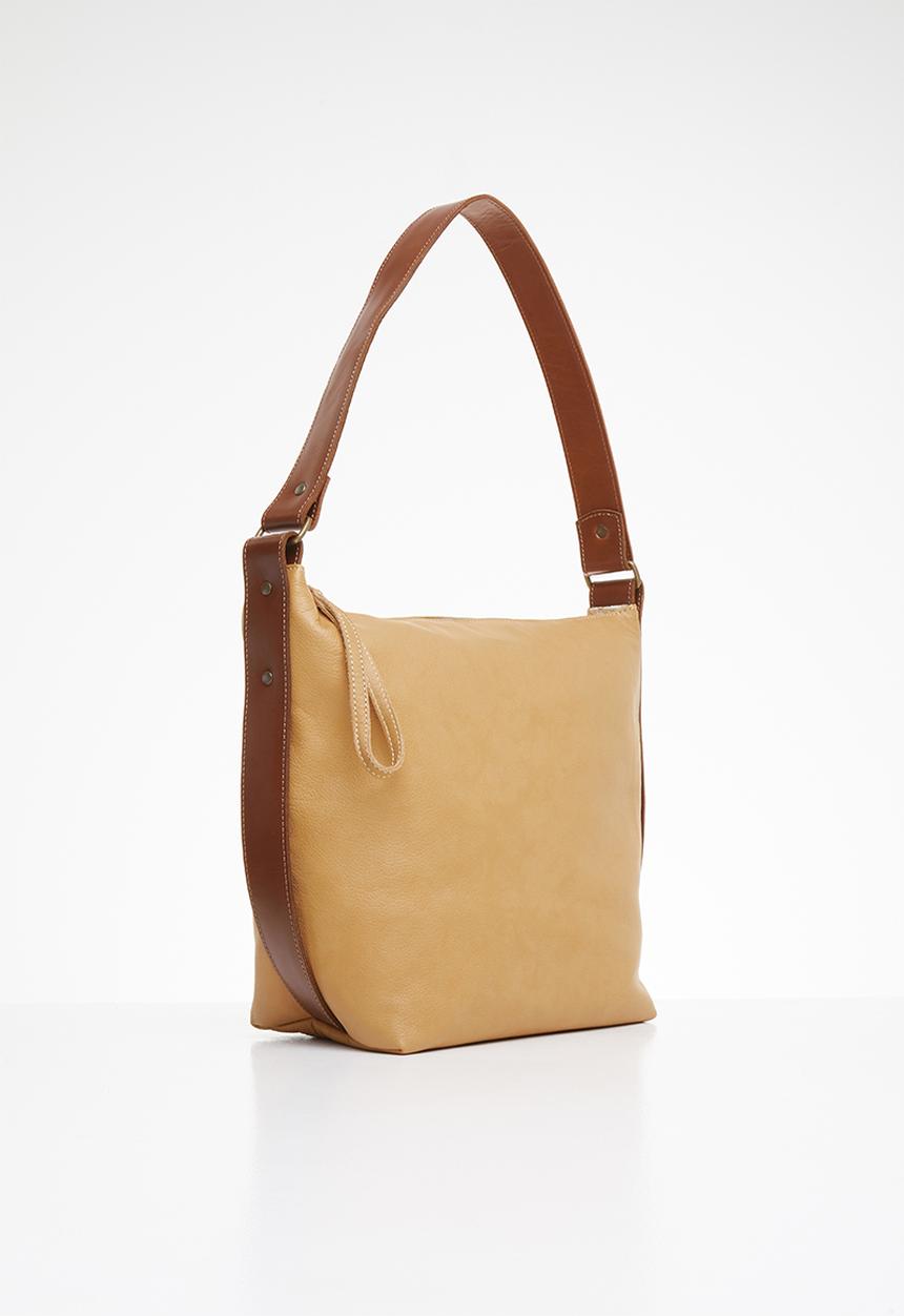 FSP Collection - Hoop slouch bag caramel leather - neutral