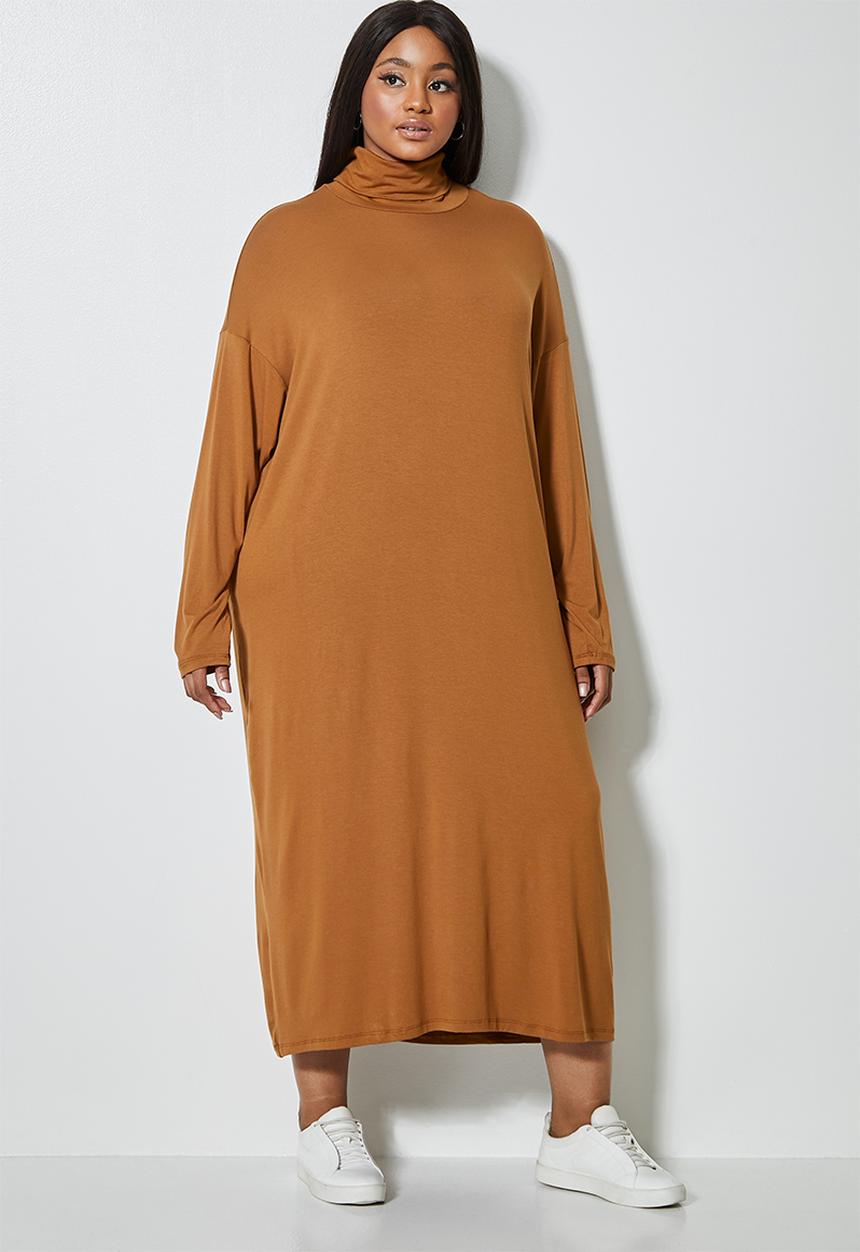 Superbalist - Dropped shoulder poloneck dress - tobacco