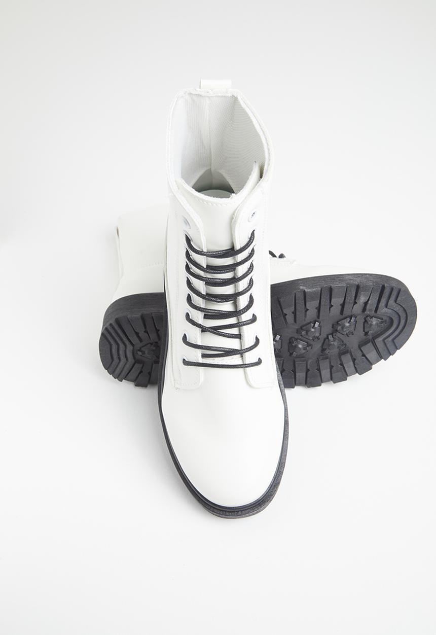 Superbalist - Letta lace-up boot - white