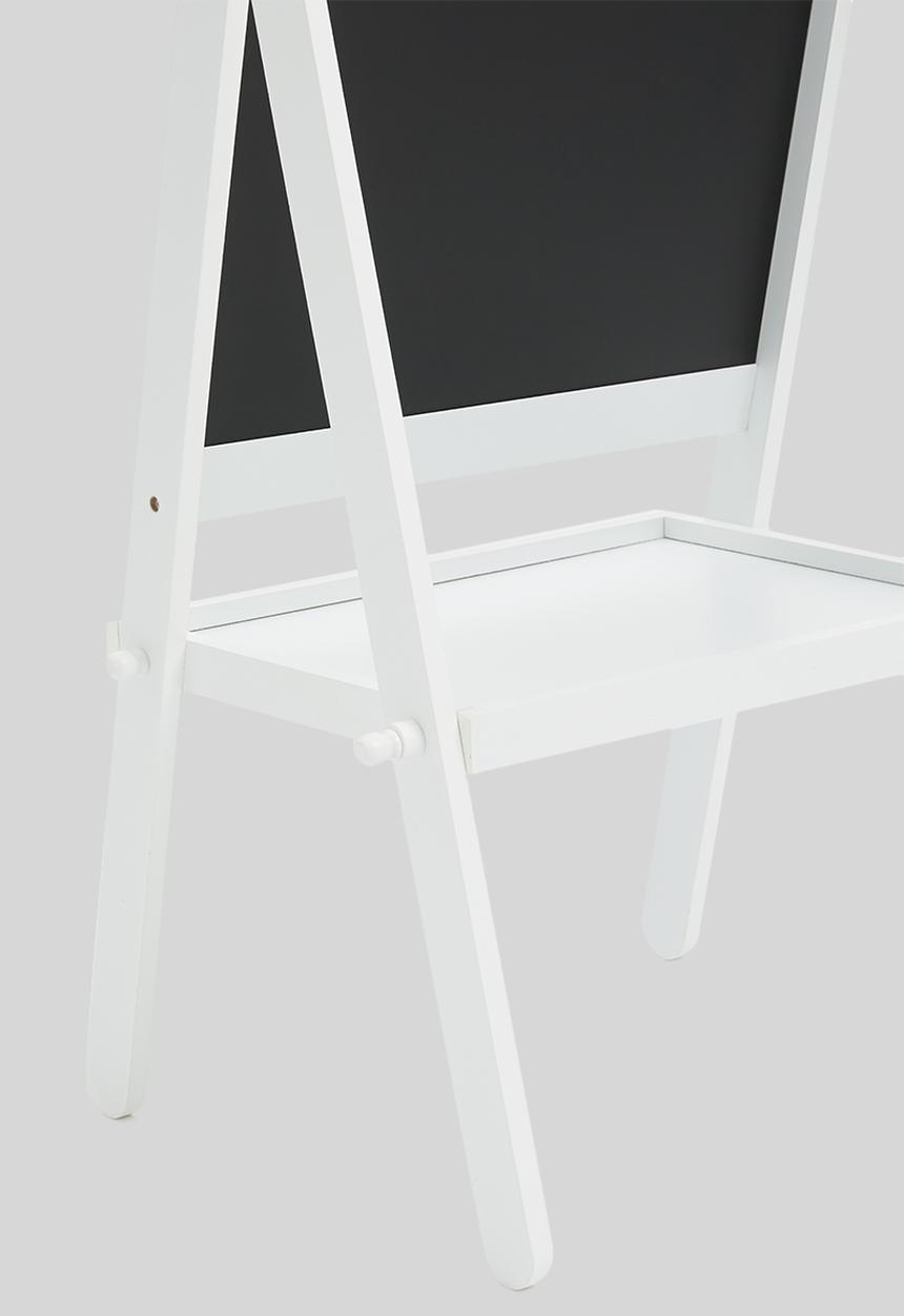 H&S - Blackboard on stand 
