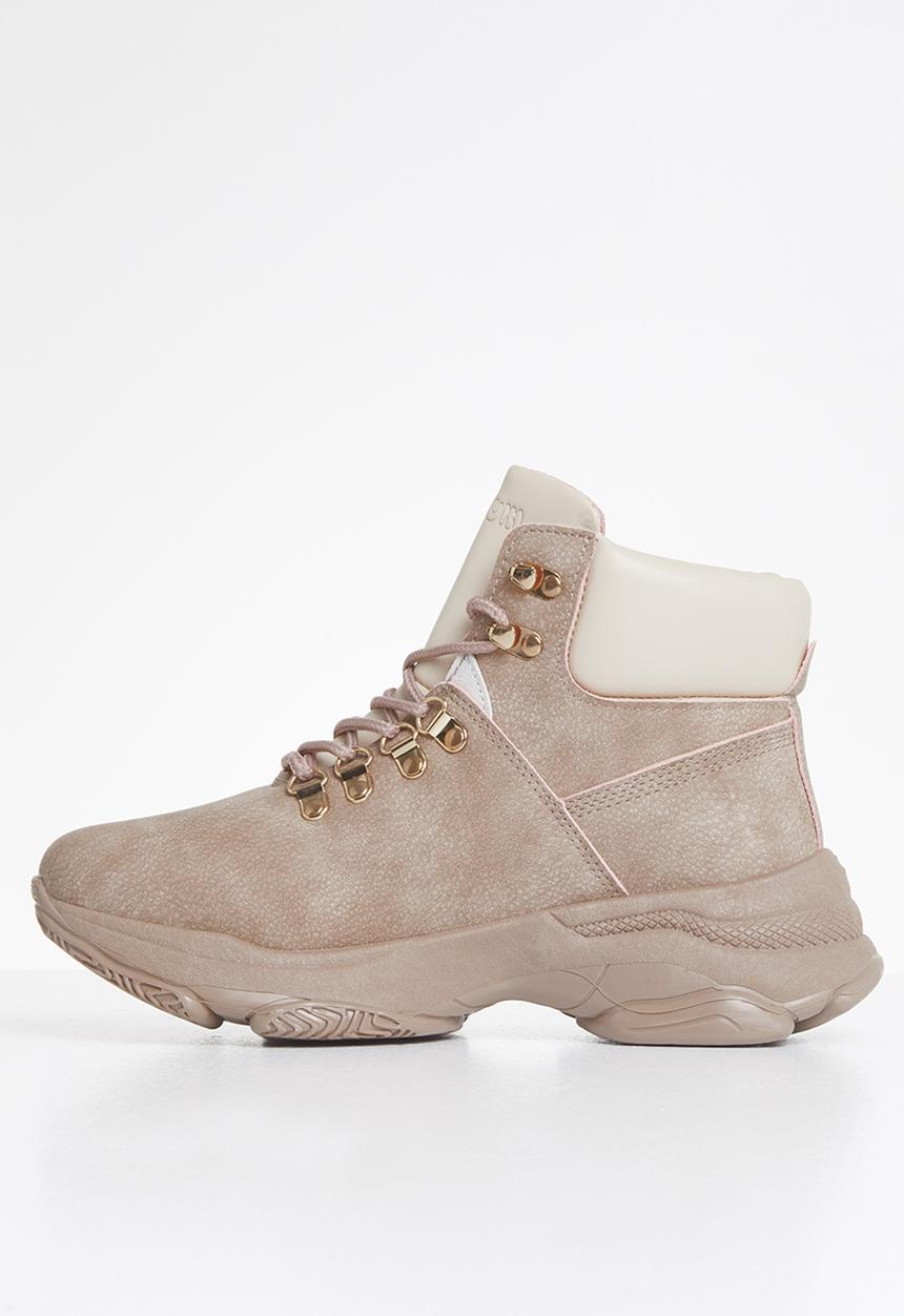 Plum - Kinsley hiking boot - pink