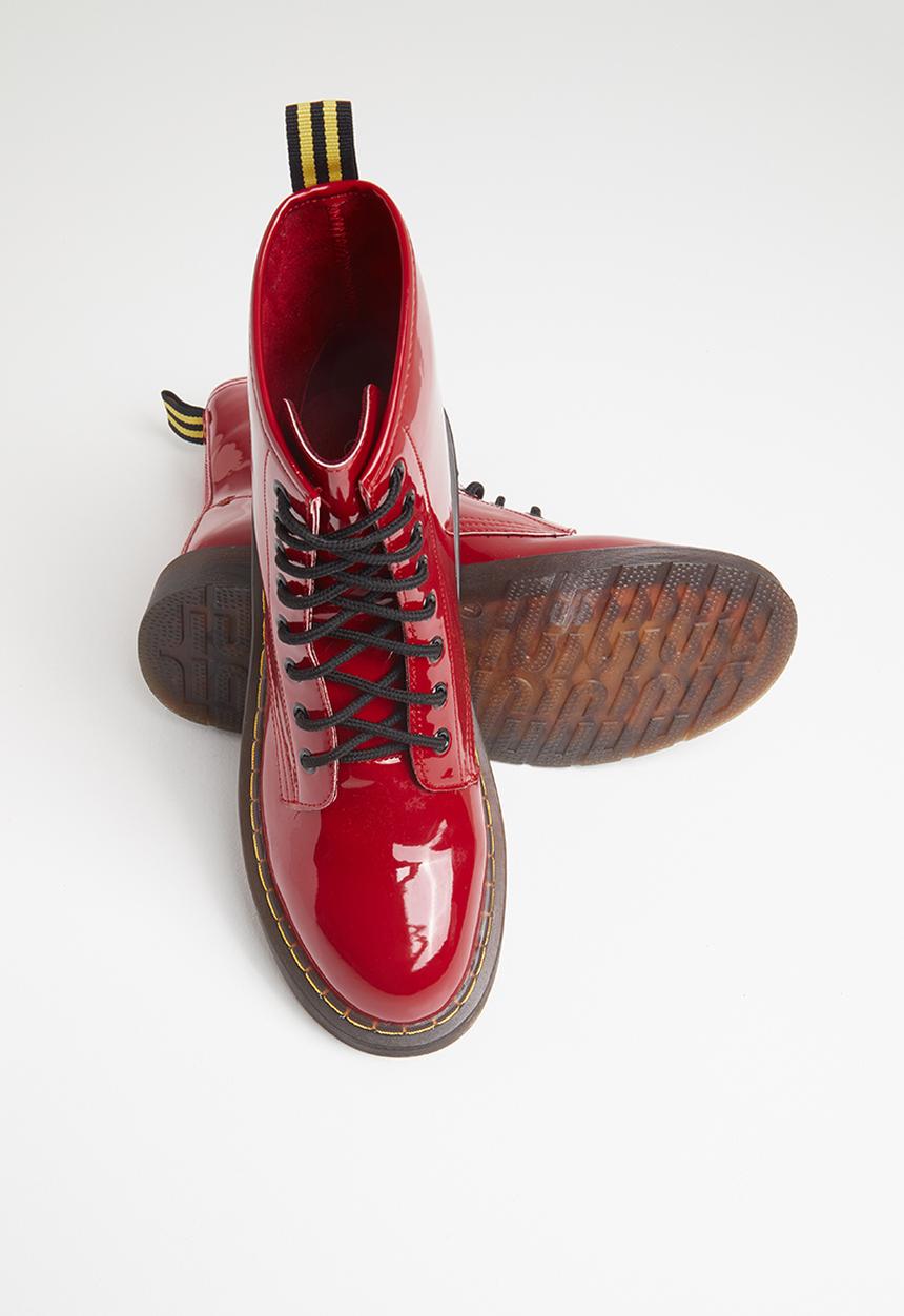 Plum - Magnolia combat boot - red