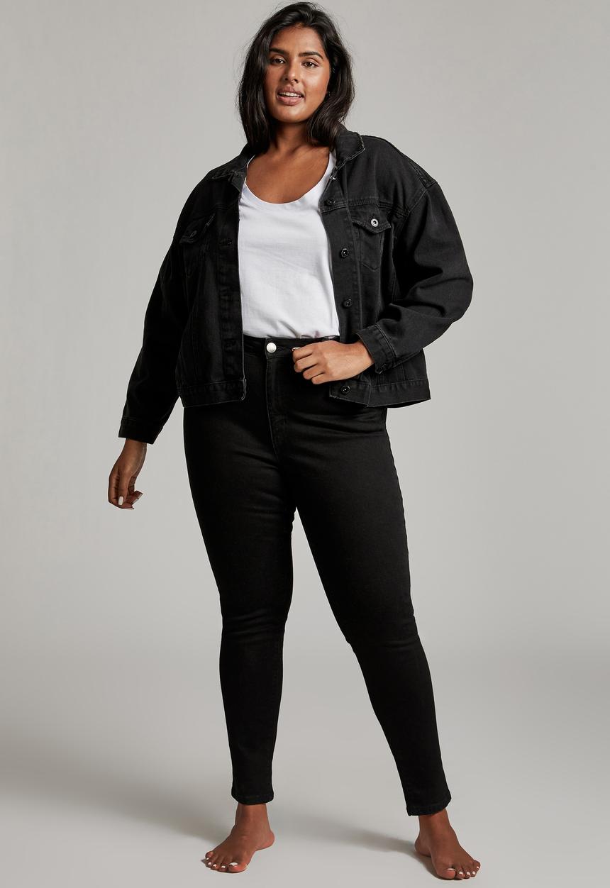 Cotton On - Curve 90s baggy denim jacket - midnight black
