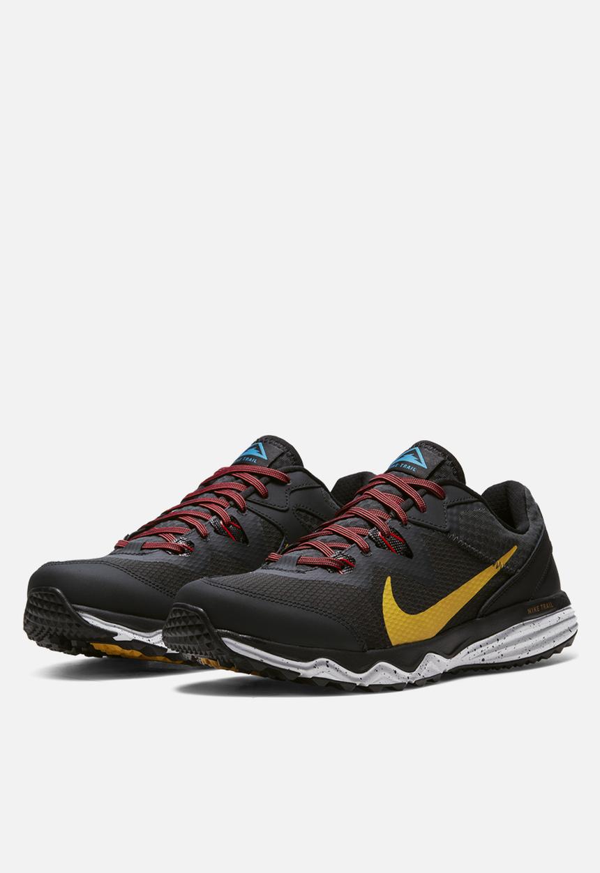 Nike - Juniper trail - off noir/dark sulfur-black-pure platinum