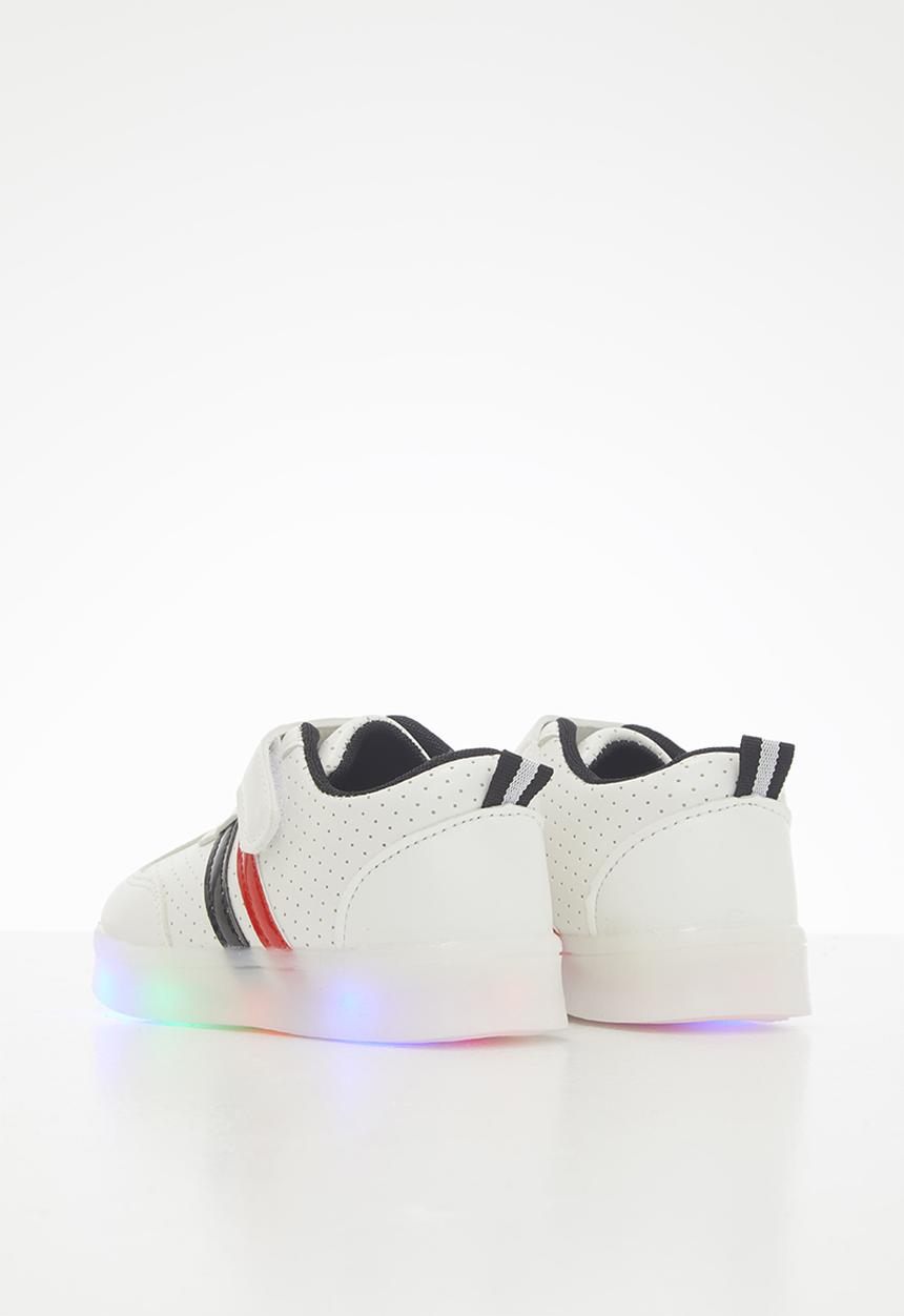 Pop Candy - Boys light up sneaker - white & black