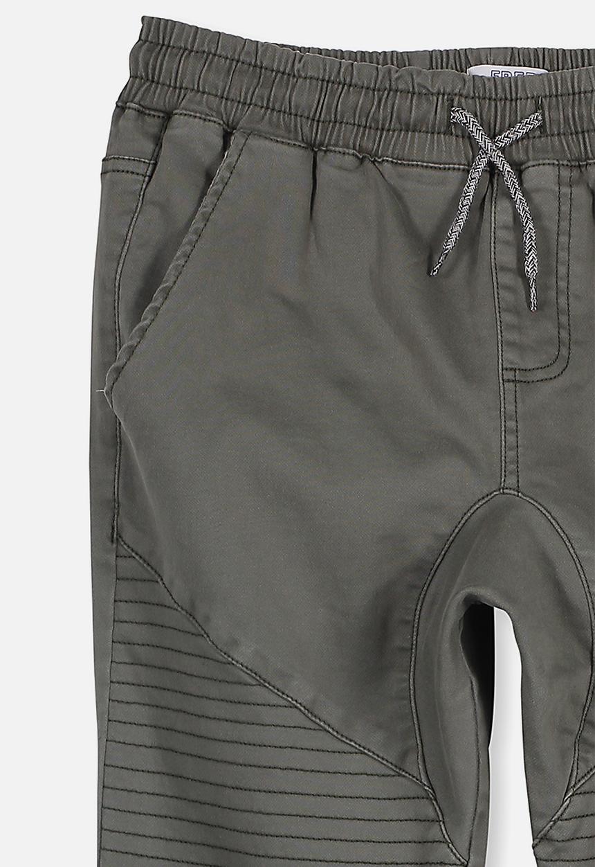 Free by Cotton On - Slouch denim pant - green