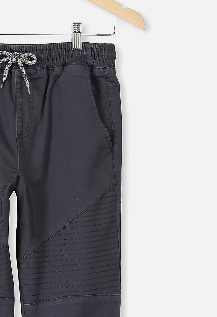 Free by Cotton On - Slouch denim pant - phantom